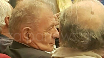Υπουργός του ΠΑΣΟΚ παρακολούθησε την ομιλία Τσίπρα στο Ηράκλειο