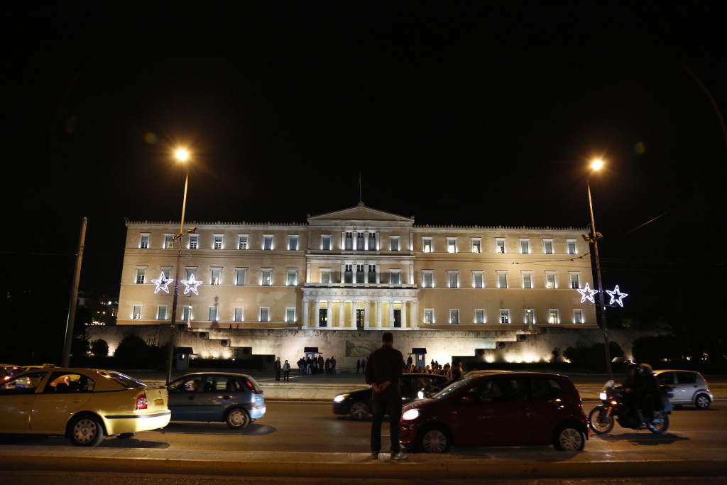 ÁÈÇÍÁ-×ÑÉÓÔÏÕÃÅÍÍÉÁÔÉÊÏÓ ÓÔÏËÉÓÌÏÓ.(Eurokinissi-ÓÔÅËÉÏÓ ÌÉÓÉÍÁÓ)