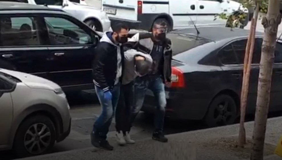 Δικαιοσύνη ψιλικατζής