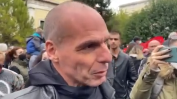Γιάνης Βαρουφάκης