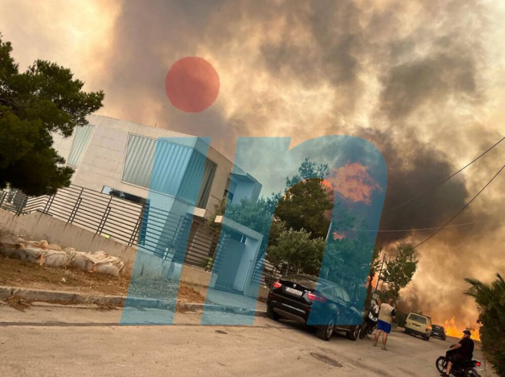 Φωτιά στη Βούλα