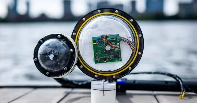 Το «θαύμα» ΜΙΤ: Δημιούργησε ασύρματη υποθαλάσσια κάμερα χωρίς μπαταρίες