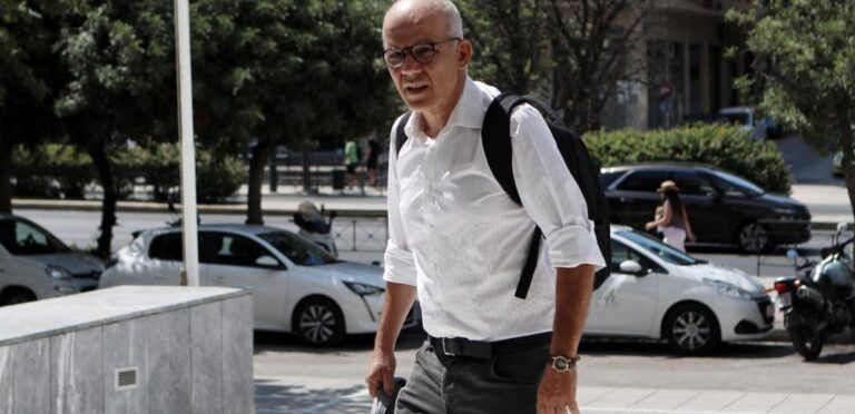 Τάσος Τέλλογλου