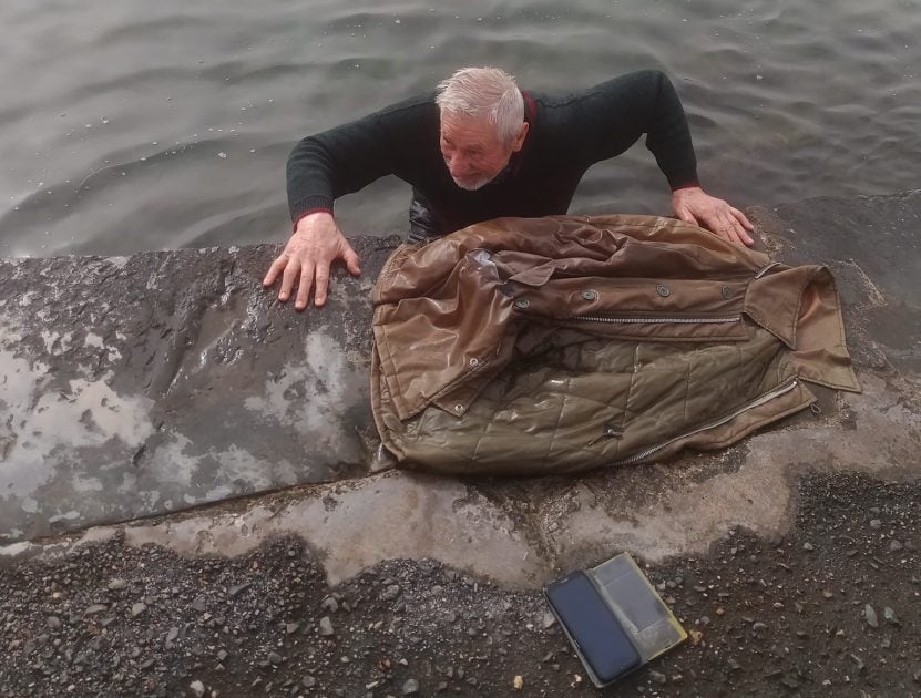 Βόλος: Έβαλε στοίχημα με την σύζυγό του και το έχασε – Το πλήρωσε με… ψυχρολουσία