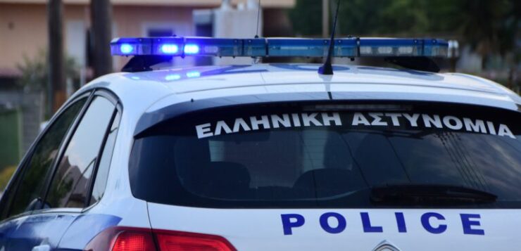 Κρήτη: Τυφλός άρπαξε 500 ευρώ από τσέπη ηλικιωμένου