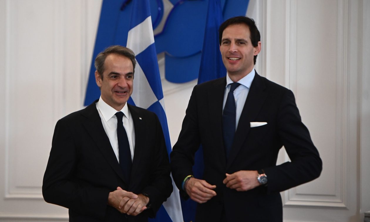 Μητσοτάκης σε Χούκστρα