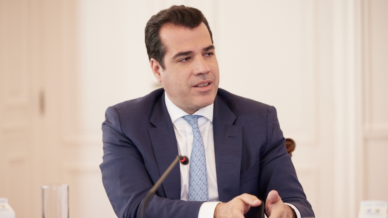 Θάνος Πλεύρης
