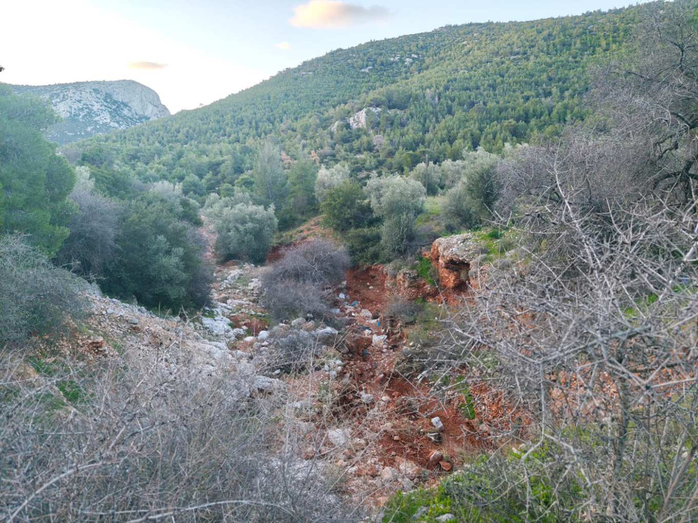 Νέα Πέραμο, εξετάζεται η σύνδεση με τη δολοφονία του 27χρονου
