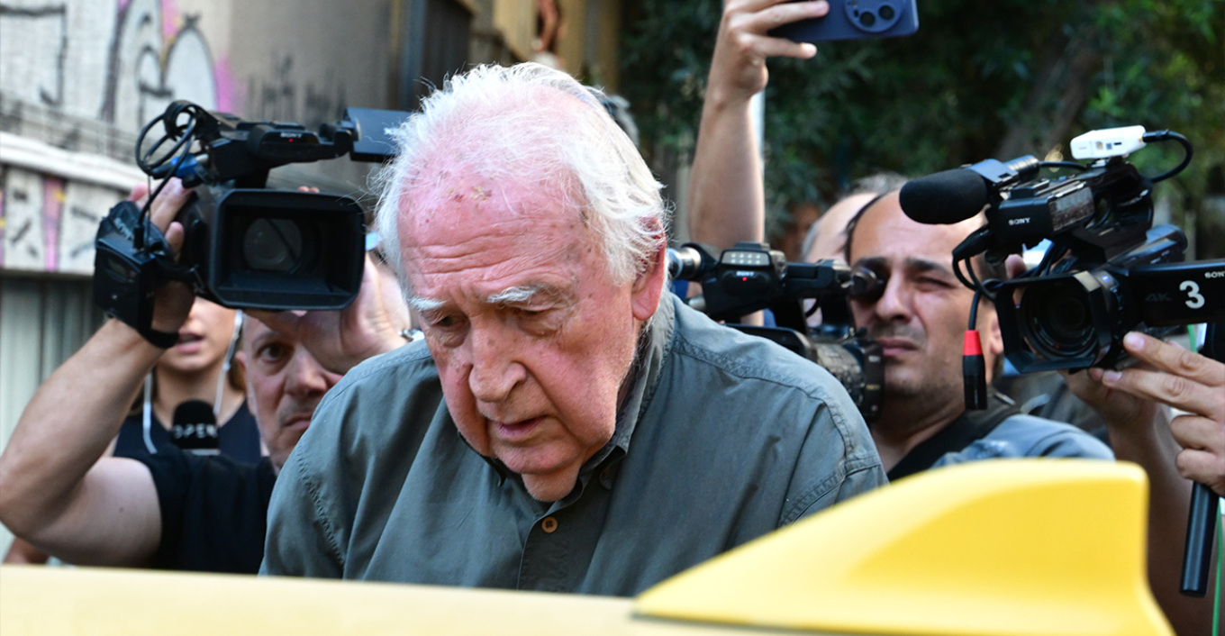 Έλενα Ακρίτα 