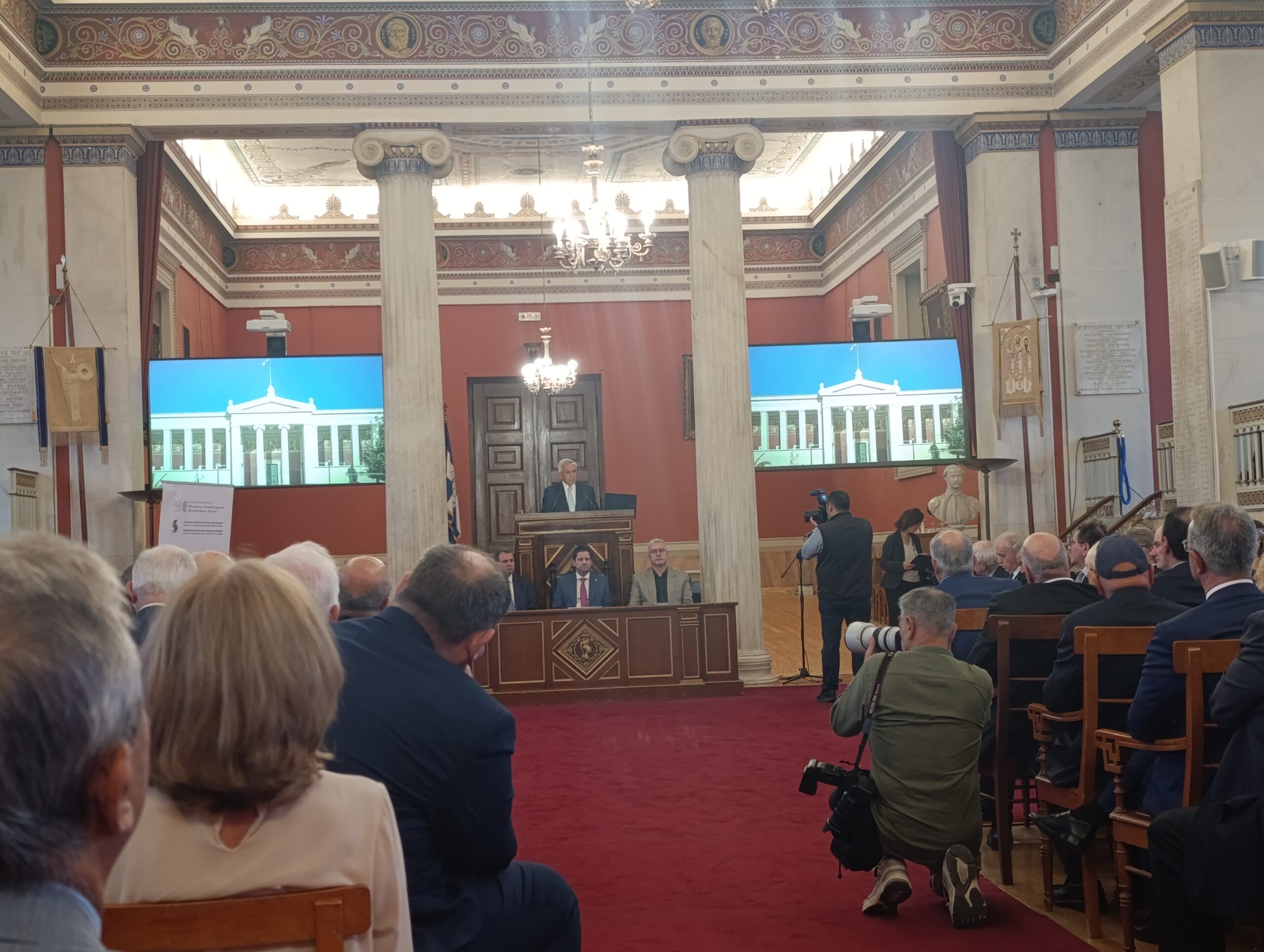 Κοινή εμφάνιση Καραμανλή και Σαμαρά σε επετειακή εκδήλωση του κέντρου JeanMonnet